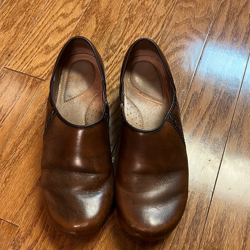 Dansko shoe size 8